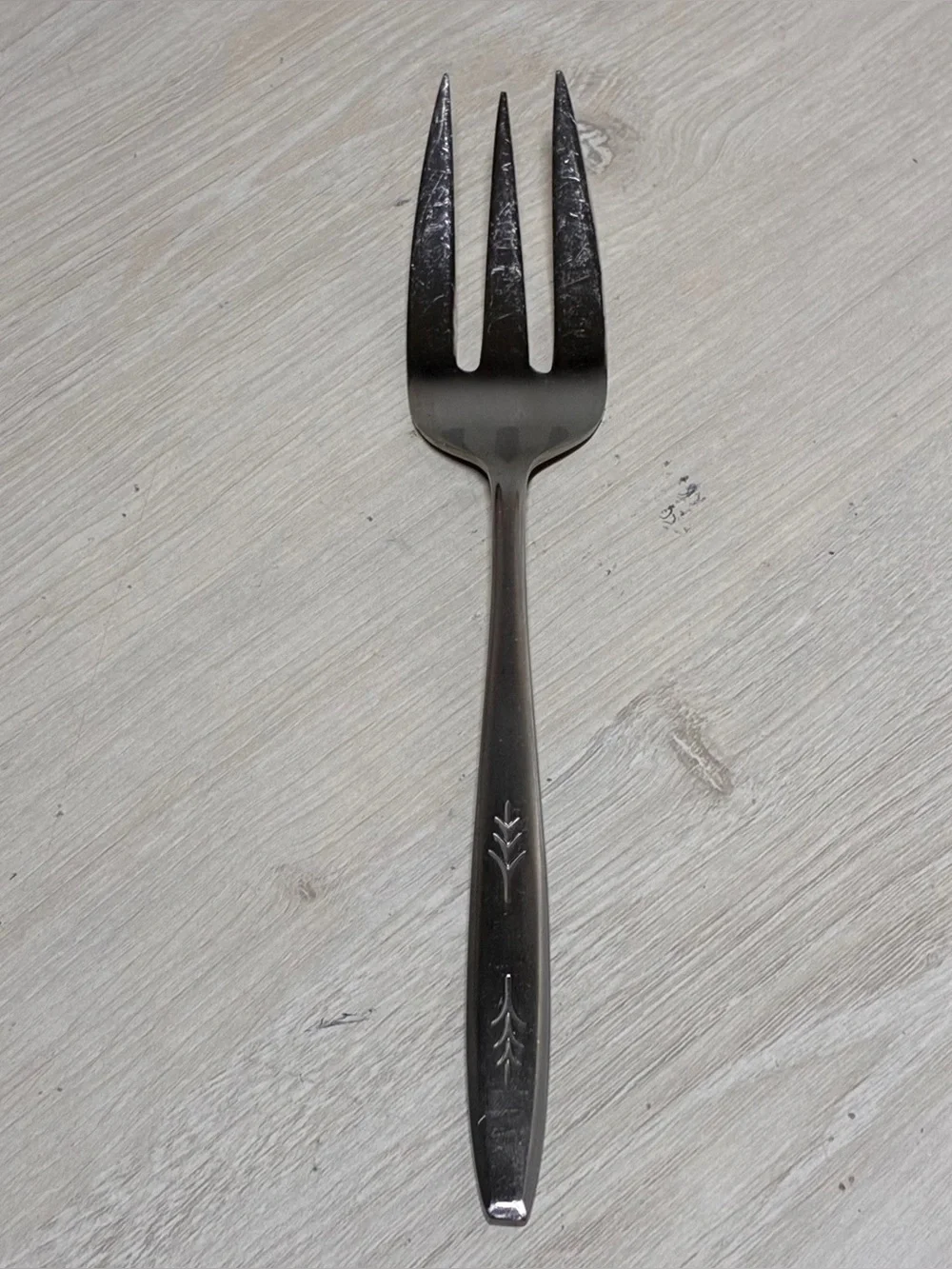 Vintage Ekco Eterna Leaf Sprig Atomic Cold Meat Serving Fork Japan MCM 60s